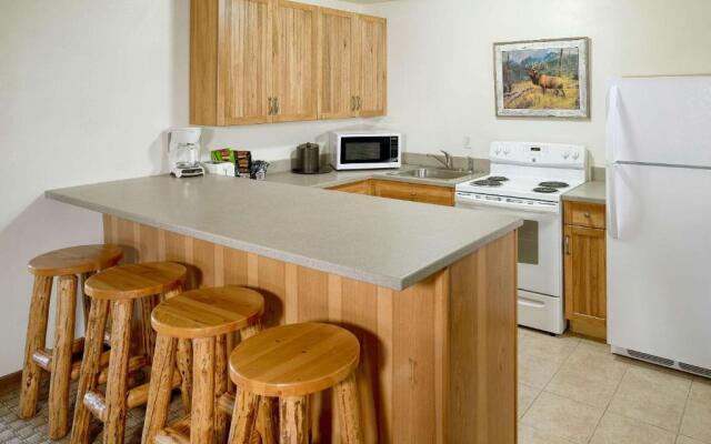 Ridgeline Hotel at Yellowstone, an Ascend Collection Hotel