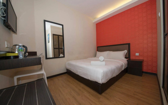 OYO 1214 Oro Hotel