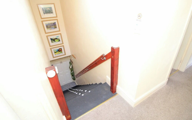 Treetops Flat