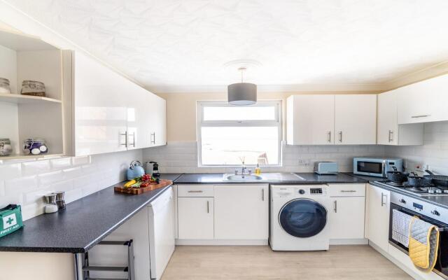 Stunning Sea View Penthouse 2 Bedroom 2 Bathroom