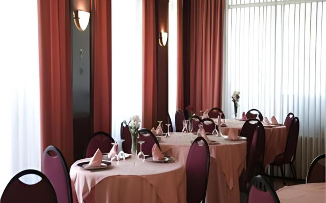 Hotel Unzaga Plaza