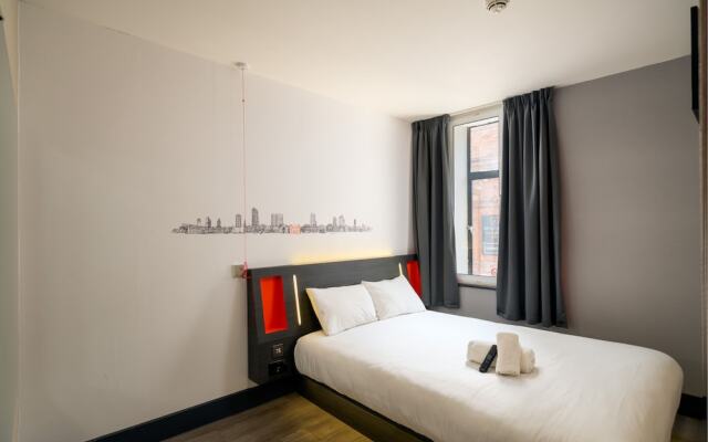 easyHotel Cardiff City Centre