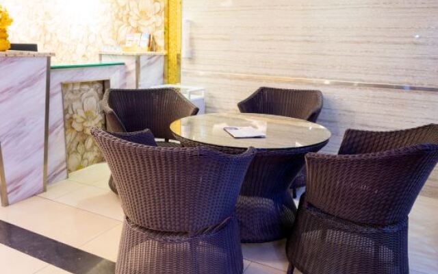 Wuzhou Business Hotel Beiliu