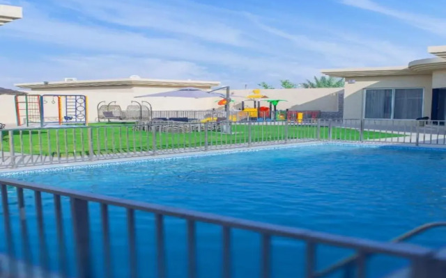 Vivian Park Chalets