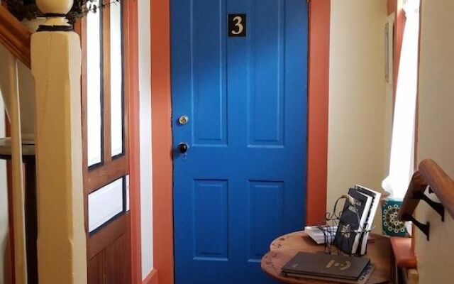 Lilly Pad Boerners Guest house