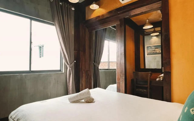 NHÀ SAIGON | Rustic Style & Spacious Room L3