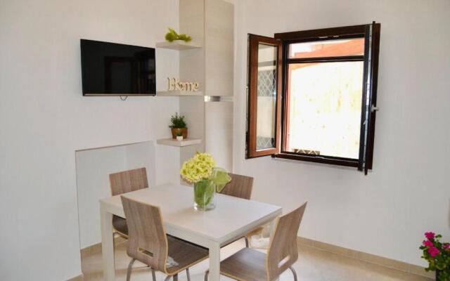 Elegante Appartamento in PIAZZA [MARE A 3 MINUTI]