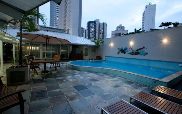 Oitis Hotel
