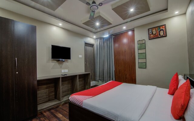 OYO 2656 Hotel Sunstar