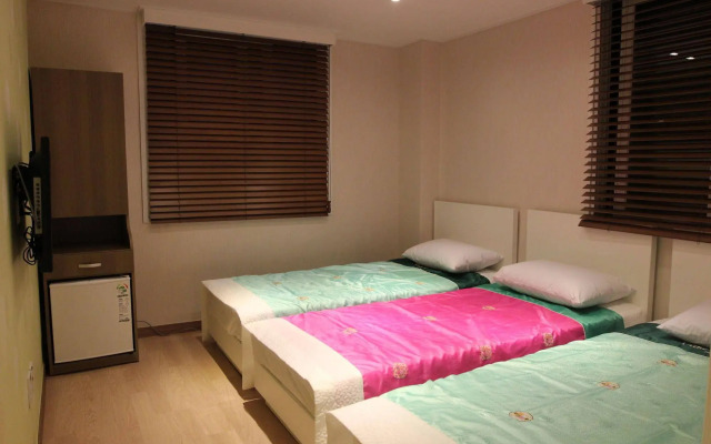 Moon Sun Guesthouse