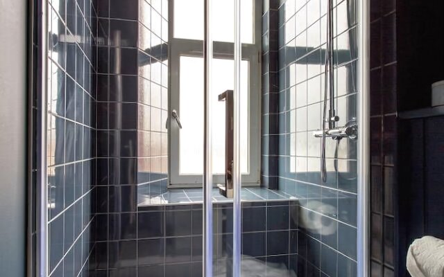 Ultra Stylish City Centre 1-bedroom Apartment