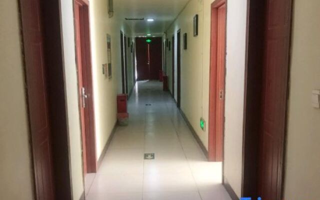 Zibo Zhanbo Business Hotel