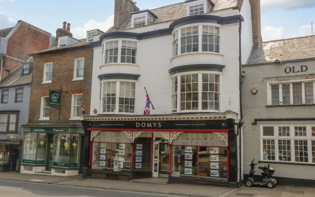 The Town House