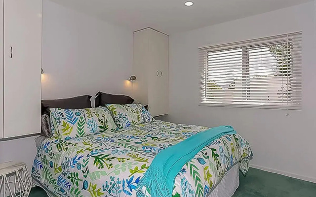 Harbour Heights 2