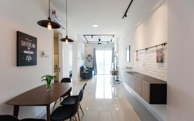 Modern City 2B Suite Desa Park City