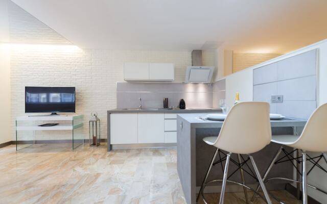 Suites Garden 3 Loft Picasso