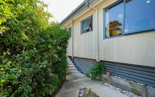 Our Escape - Matarangi Holiday Home