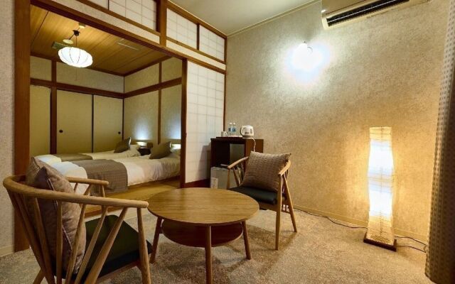 Amagase Onsen Seitenkaku