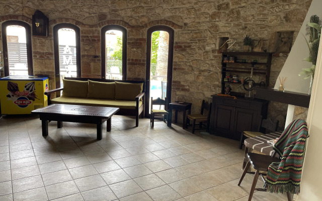 Samel Hotel