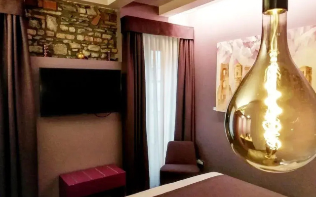 73 Boutique Hotel