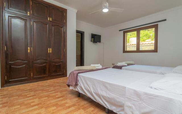 VILLA ARHU - Villa with private pool in Capdepera. Free WiFi