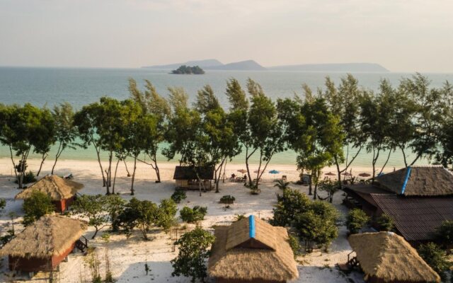Pura Vita Resort