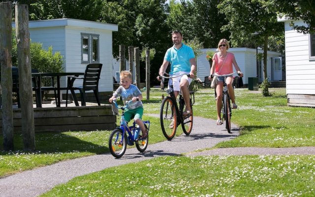 Chalet Near the Beach With Dishwasher
