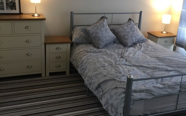 Finlay Drive City View Apartment