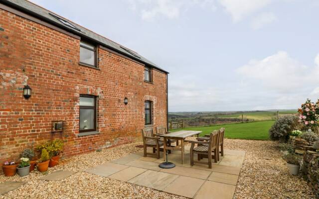 Castle Dore Barn