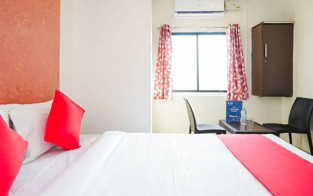 OYO 18653 Hotel Swami Samarth