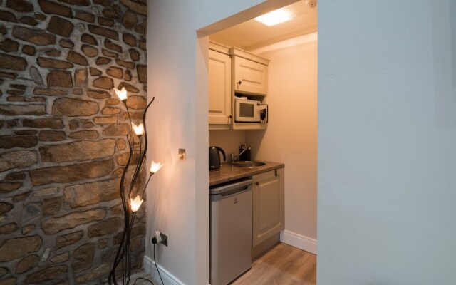 Charming 2-bed Apartment in Donegal Town Centre