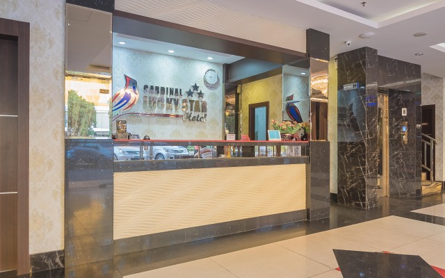 RedDoorz Premium near Grand Batam Mall