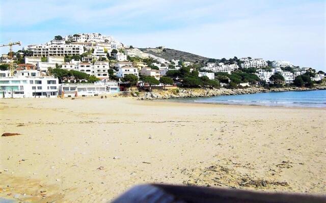 Apartamento Tras a 100m de la playa