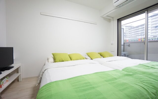 Terry's Apartment Namba West I E02C