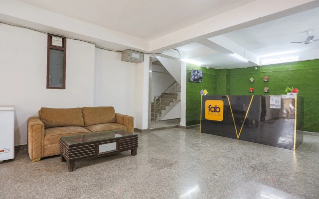 Fabhotel 24&7