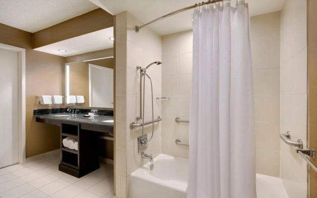 Sheraton® Suites Fort Lauderdale West