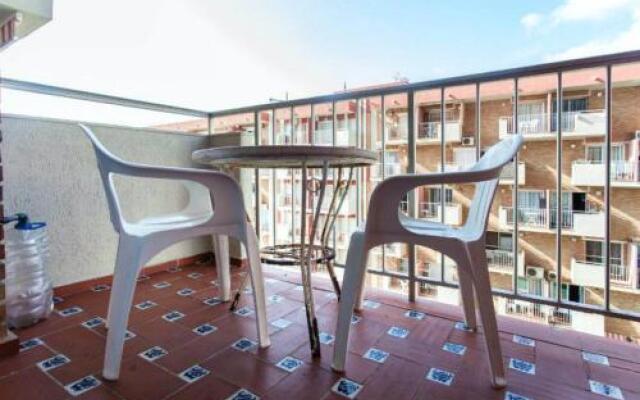 Studio Av. Gamonal, 12, 29630 Benalmadena, Malaga, Espana
