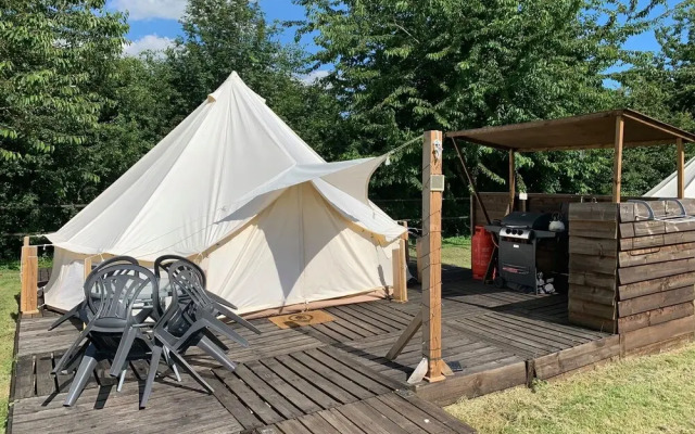 Oak Lodge Retreat - Glamping 8