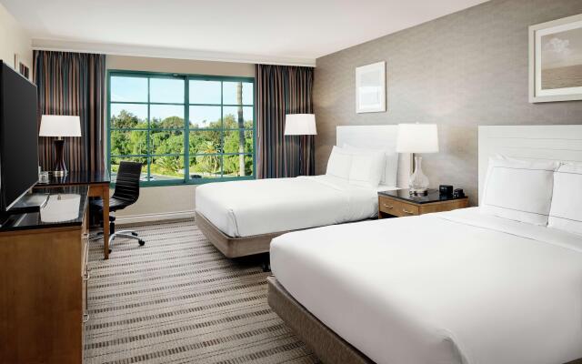 DoubleTree by Hilton San Pedro - Port of Los Angeles