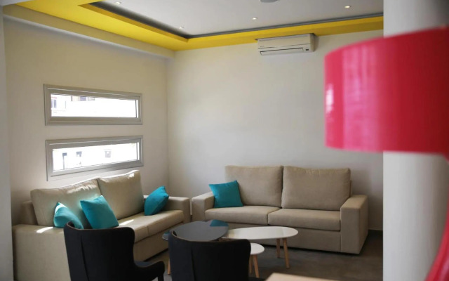 Sea CleoNapa Hotel and Annex