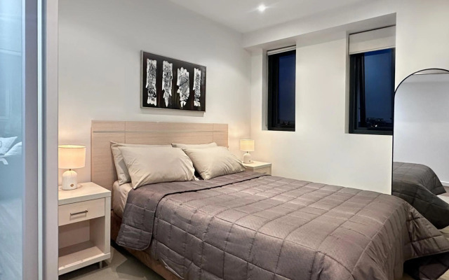 CBD Penthouse View Apartment