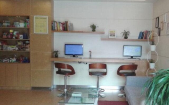Ranz Hotel