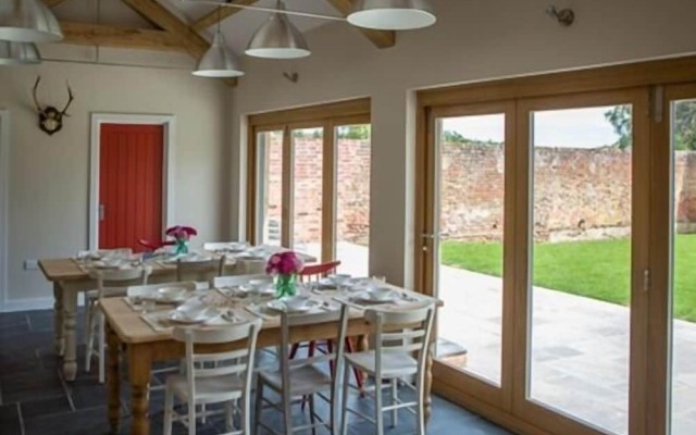 Trustans Barn