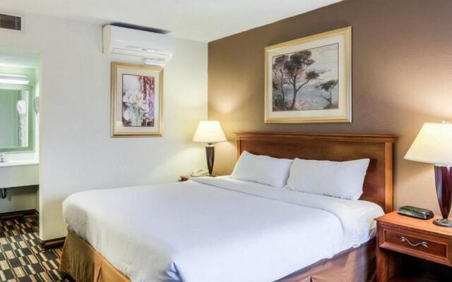 Quality Inn University Area