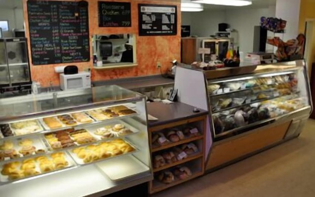 Austin's Chuckwagon Lodge