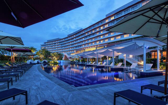 Hilton Okinawa Chatan Resort