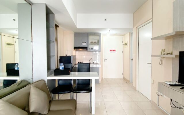 Nice And Modern 2Br Springlake Summarecon Bekasi Apartment