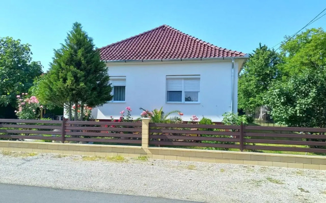 Zámor Nyaraló