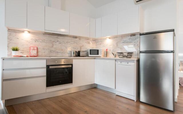 Charming Apartment Tram 28