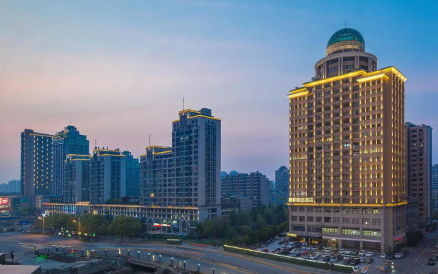 Chenfeng Zhenpin Hotel